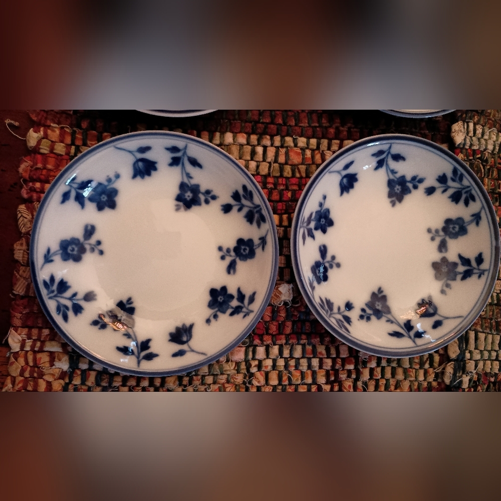 William Sonoma French Blue Floral Ceramic Mug and Plate Set - Picture 9 of 12